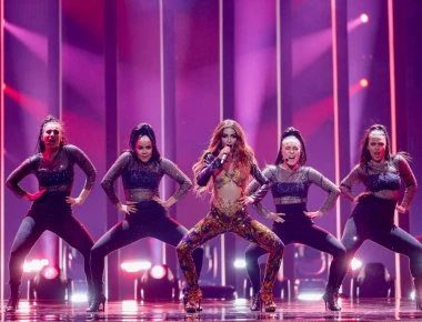 Ελένη Φουρέιρα για τον «αλβανικό αετό»: «Αγαπώ πολύ την Ελλάδα και τίποτα δεν το αλλάζει αυτό»